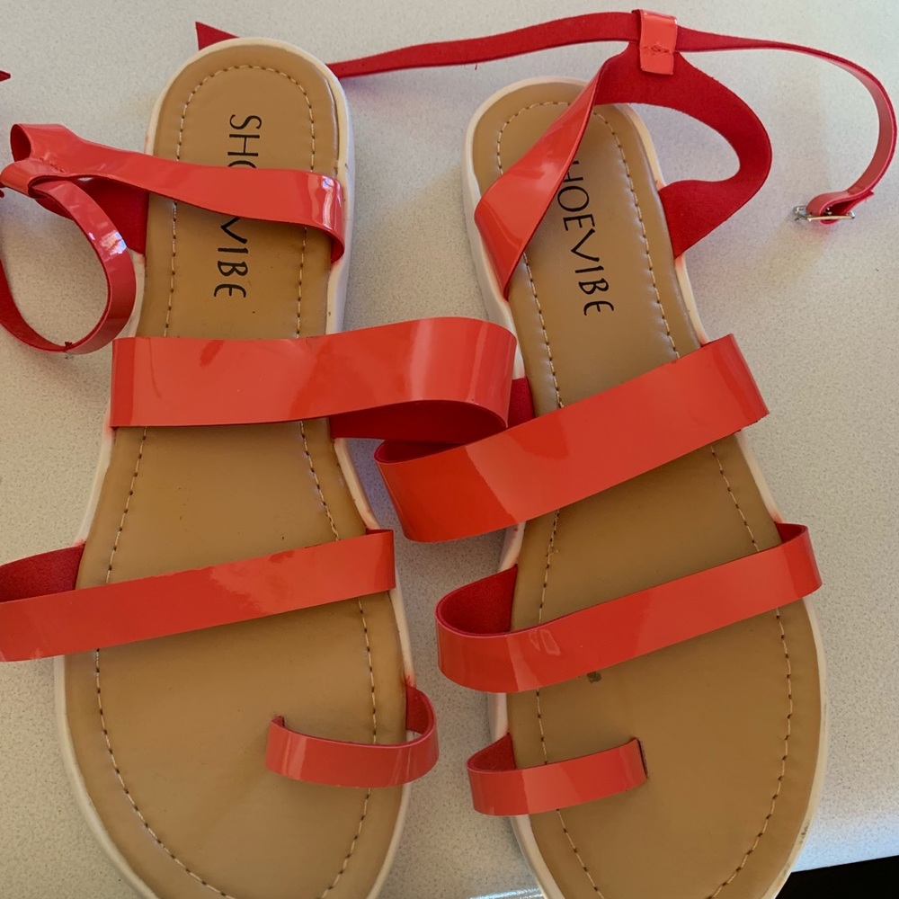 Shoe vibe women’s sandals size 9